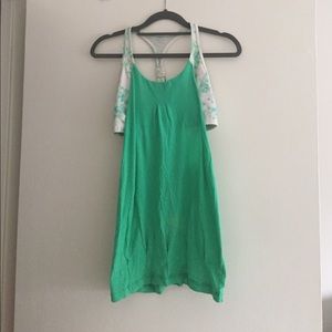 Lululemon green and white workout tank top